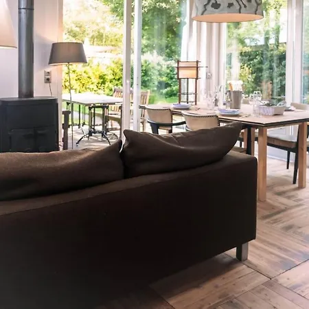 Vakantiewoning Mv8 * 艾格蒙宾能